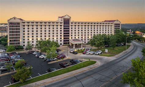 Great staff very helpful and knowledgeable of the area. . Thousand hills resort hotel branson reviews